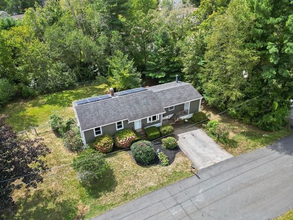 7 Peters Rd, Newburyport MA 01950