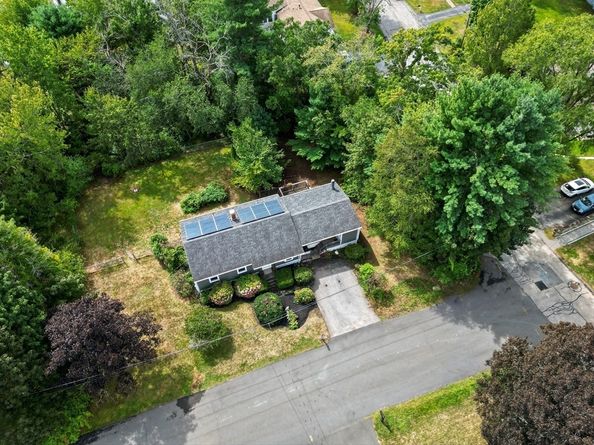 7 Peters Rd, Newburyport MA 01950