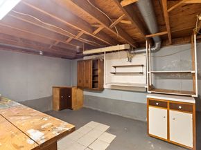 7 Peters Rd, Newburyport MA 01950