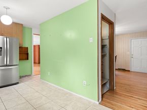 7 Peters Rd, Newburyport MA 01950