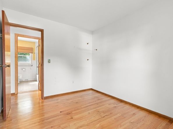 7 Peters Rd, Newburyport MA 01950