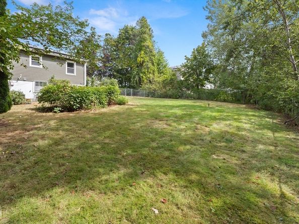 7 Peters Rd, Newburyport MA 01950