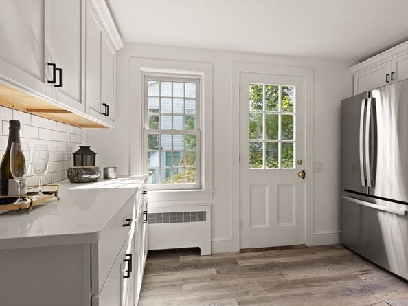 54 Depot St, Sharon MA 02067