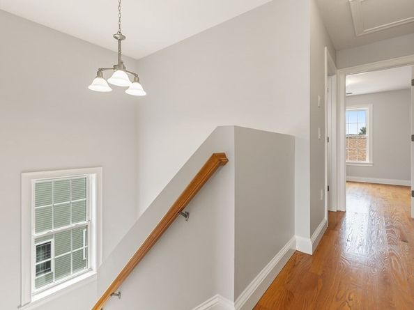 54-60 Holton St 58, Boston MA 02134