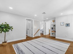 87 School St, Hanover MA 02339