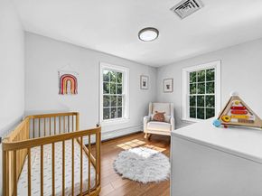 87 School St, Hanover MA 02339