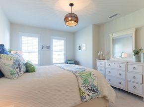 12208 Peters Farm Way 12208, Westborough MA 01581