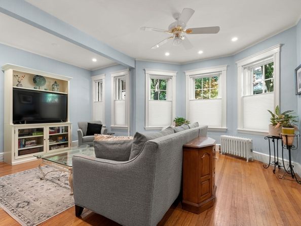 56 Marshal St. 1, Brookline MA 02446