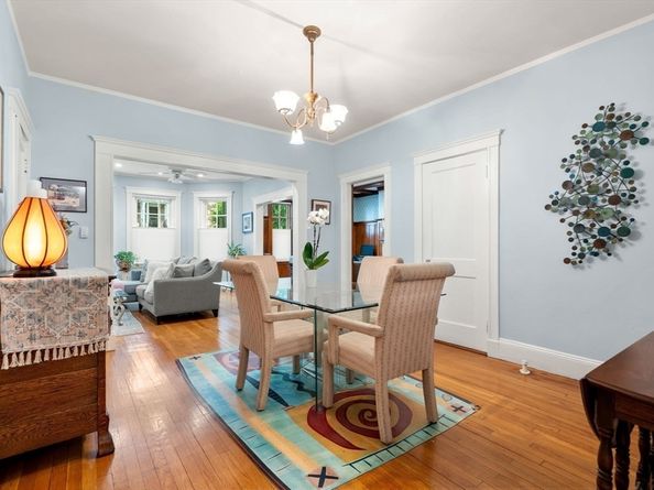 56 Marshal St. 1, Brookline MA 02446