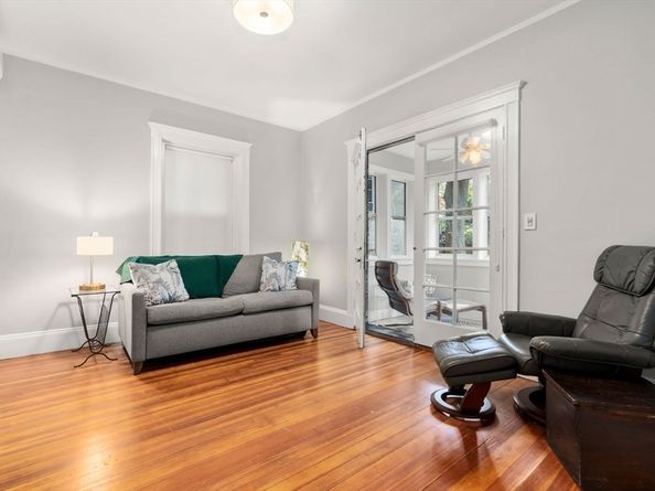 56 Marshal St. 1, Brookline MA 02446