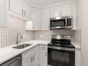 35 Glencoe Street 43, Boston MA 02134