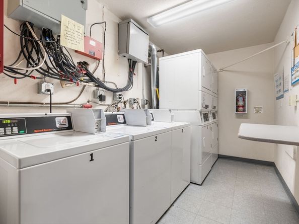 35 Glencoe Street 43, Boston MA 02134