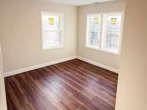 122 Copperfield Rd, Worcester MA 01602