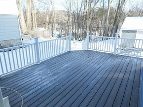 122 Copperfield Rd, Worcester MA 01602