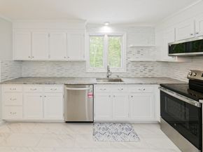 60 Spencer St 60, Millis MA 02054