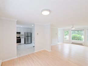 60 Spencer St 60, Millis MA 02054