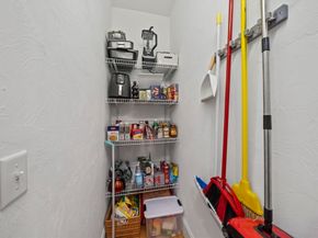 599 Washington St 14, Pembroke MA 02359