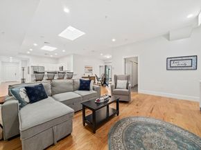 599 Washington St 14, Pembroke MA 02359