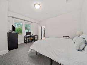 599 Washington St 14, Pembroke MA 02359