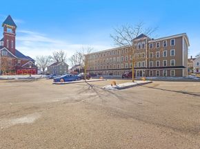 110 Pleasant St 401, Marlborough MA 01752