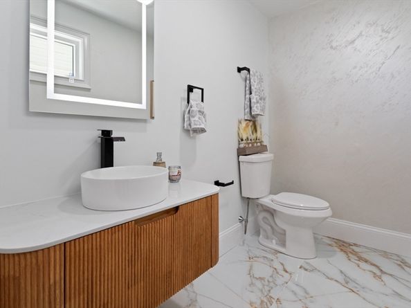 51 Edgar Ave 51, Somerville MA 02145