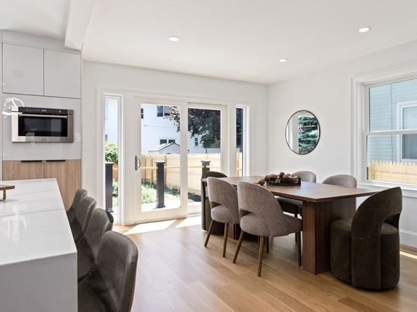 51 Edgar Ave 51, Somerville MA 02145