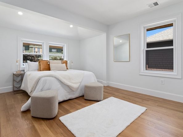 51 Edgar Ave 51, Somerville MA 02145