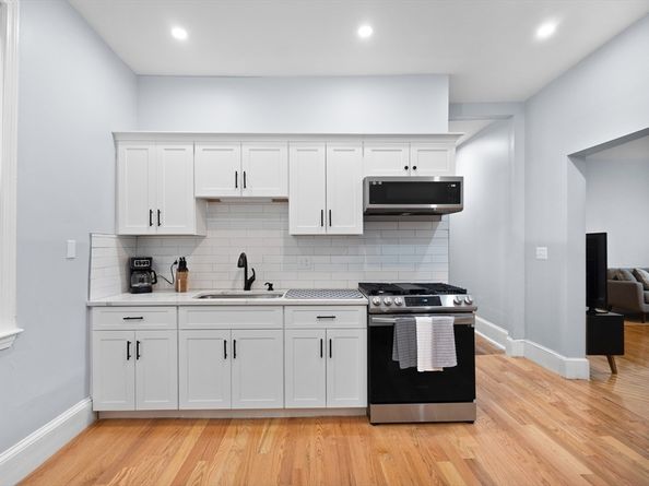 35 Cunningham, Boston MA 02125