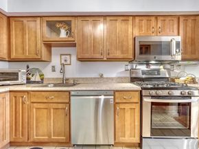 1206 Lagrange St 1206, Boston MA 02467