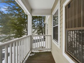 750 Brookside Dr G, Andover MA 01810