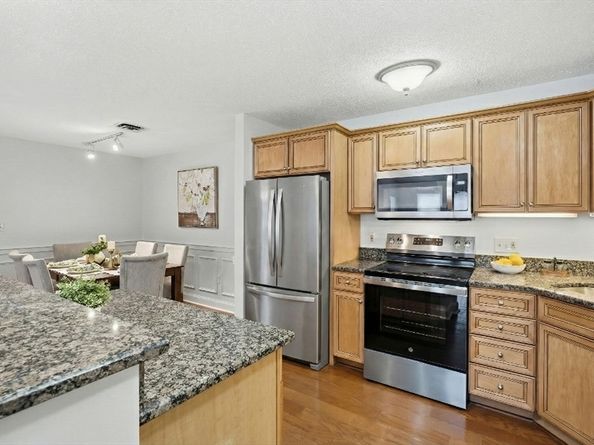 750 Brookside Dr G, Andover MA 01810