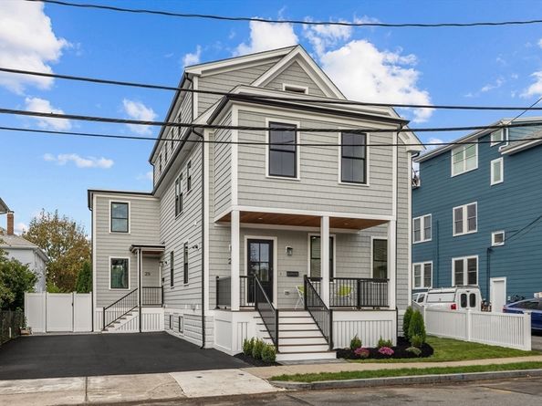 29 Dartmouth St 29, Arlington MA 02474
