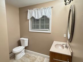 47 Gibbs Street, Worcester MA 01607