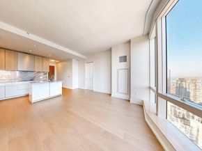 240 Devonshire Street 4211, Boston MA 02110