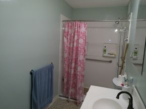 685 Oak Street 21, Brockton MA 02301