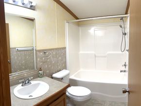 78 Earl Drive, Athol MA 01331