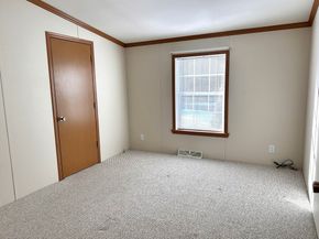 78 Earl Drive, Athol MA 01331