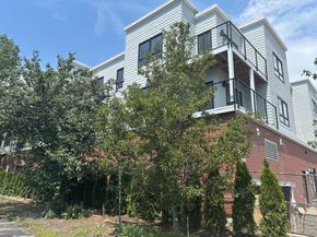 1391 Main Street 306, Walpole MA 02081