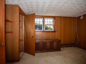 14 Sycamore Rd, Wakefield MA 01880