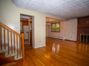14 Sycamore Rd, Wakefield MA 01880