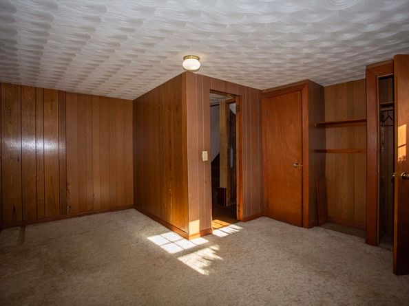 14 Sycamore Rd, Wakefield MA 01880