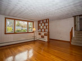 14 Sycamore Rd, Wakefield MA 01880