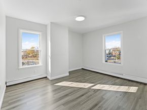 22 Rockville Park, Boston MA 02119