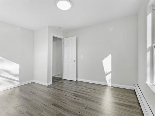 22 Rockville Park, Boston MA 02119