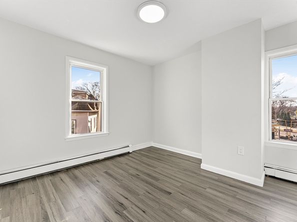 22 Rockville Park, Boston MA 02119