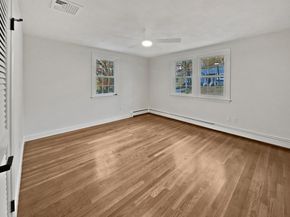 26 Berkshire Dr, Winchester MA 01890