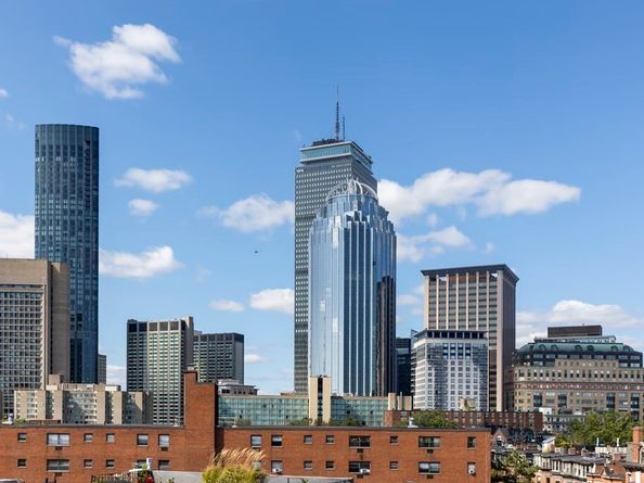 128 Pembroke St 23, Boston MA 02118