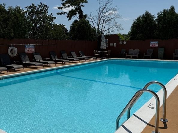 70 Southbridge St 310, Worcester MA 01608