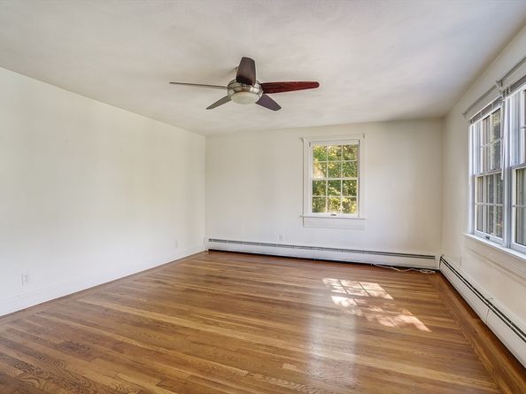 16 Sunnyside Road, Woburn MA 01801