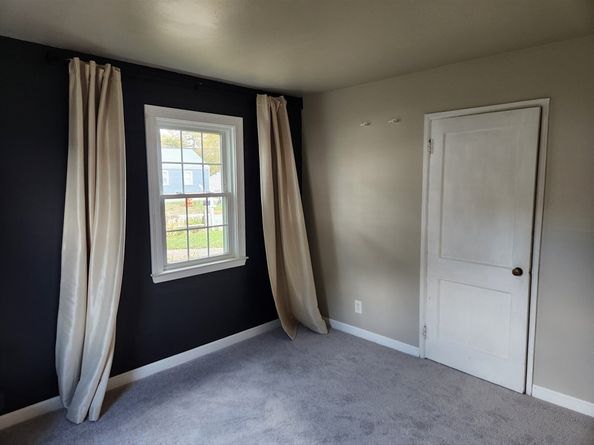 29 Rayburn Rd, Stoughton MA 02072